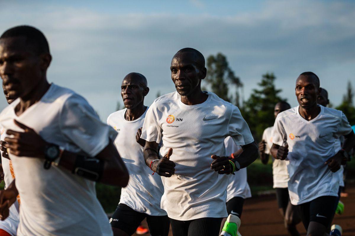 Eliud Kipchoge marathon training